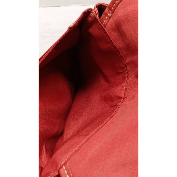 Rosetti handbag red gently used - Picture 10 of 16